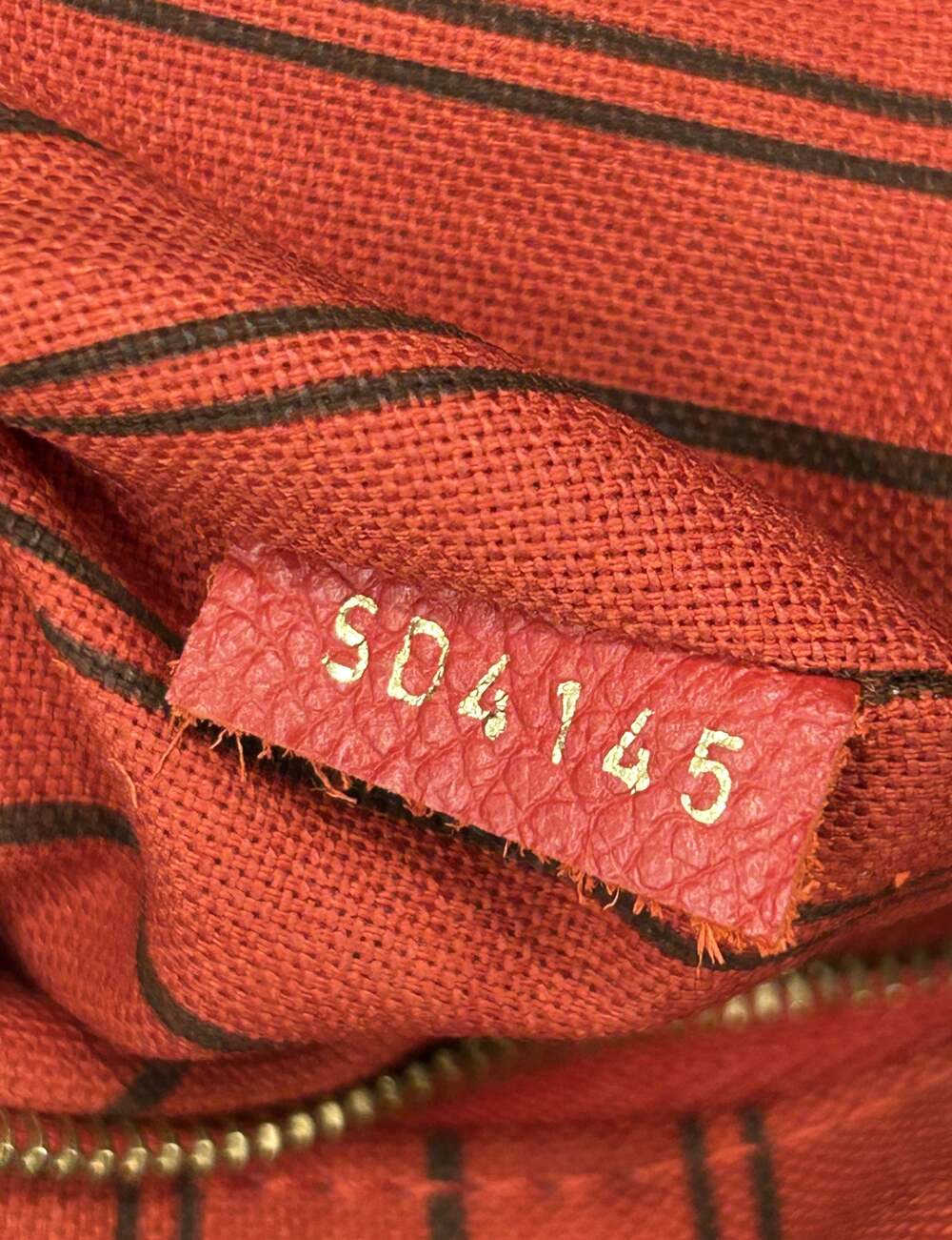 Louis Vuitton Bagatelle Hobo Empreinte #249453L21B - Picture 8 of 8